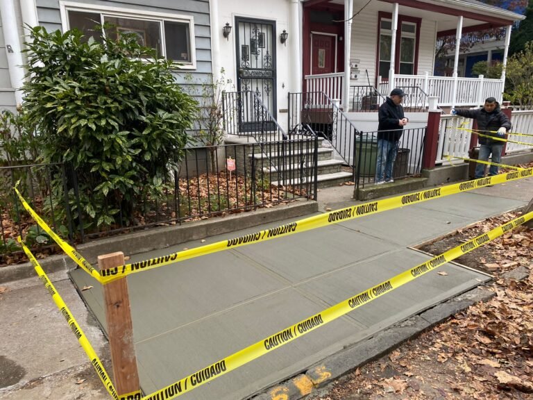 Repair Your Broken Sidewalks with Concrete Contractors Brooklyn